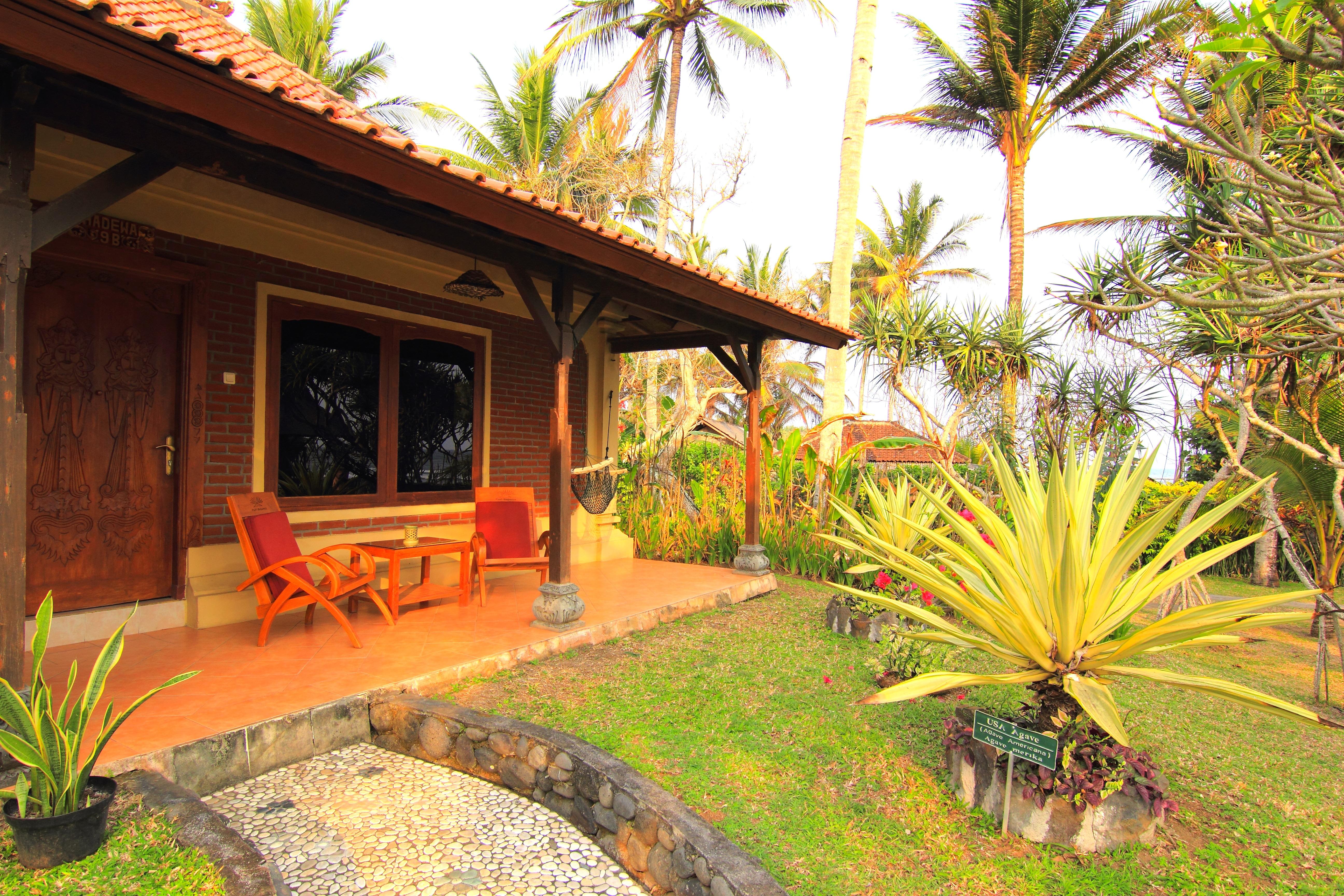 Puri Dajuma Beach Eco-Resort & Spa Pulukan Luaran gambar