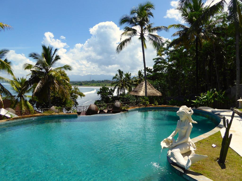 Puri Dajuma Beach Eco-Resort & Spa Pulukan Luaran gambar