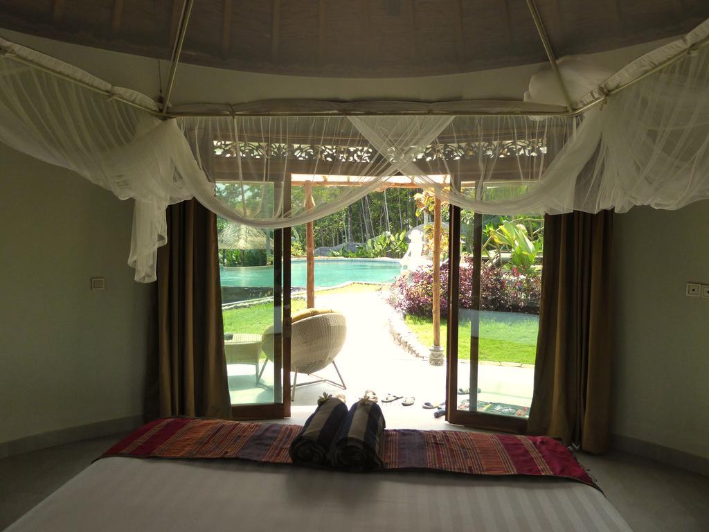 Puri Dajuma Beach Eco-Resort & Spa Pulukan Luaran gambar